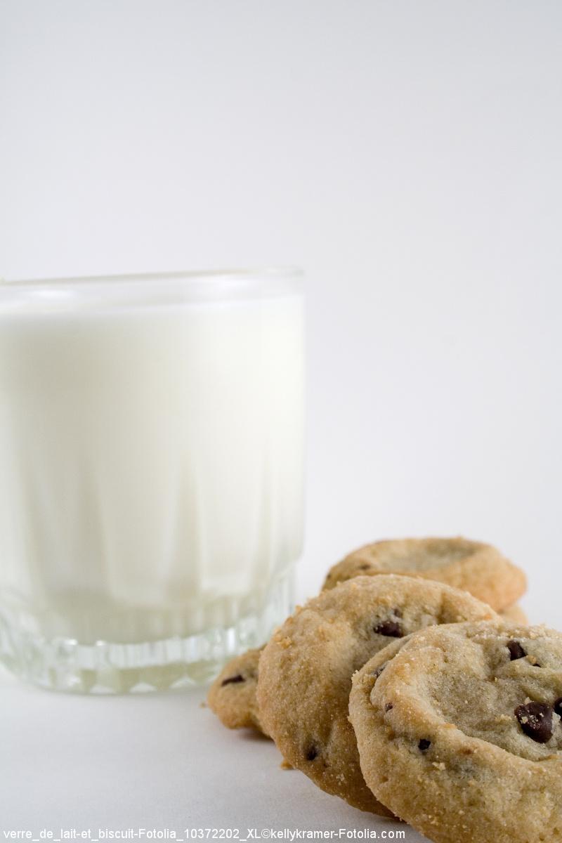 verre de lait et biscuit / FranceAgriMer